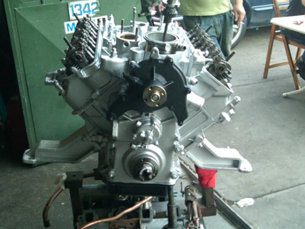 IMG00278-20100523-1835.jpg (79.07 KiB) Viewed 170733 times Revlimiter below the Fresh Water Pump / Above Crankshaft output