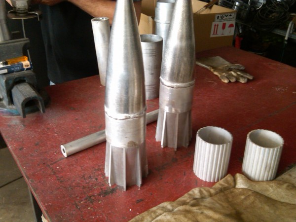 IMG00267-20110723-1535.jpg (564.71 KiB) Viewed 205261 times The front part with the inlet wings below